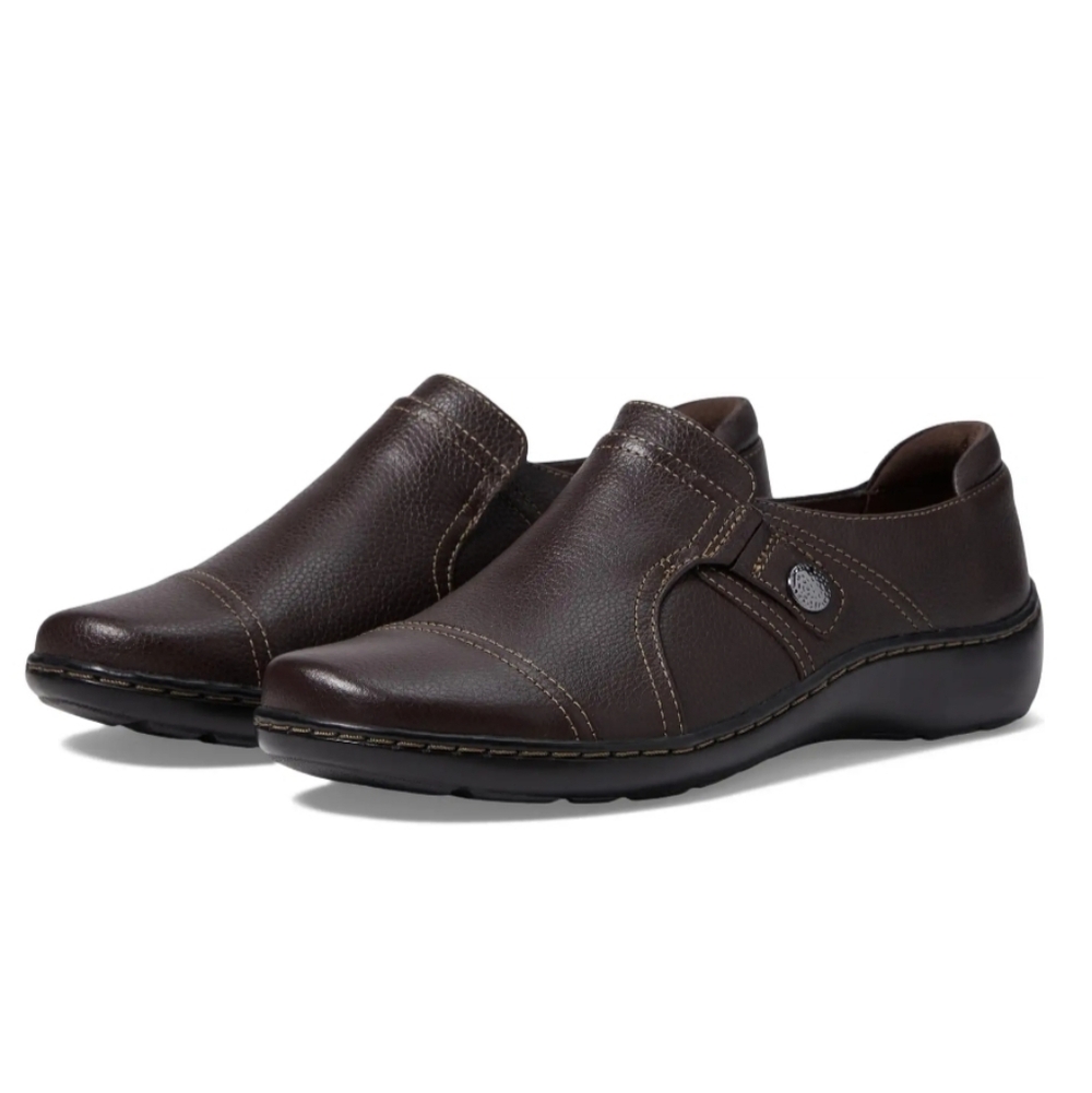 New Clarks Leather Loafer Slip-ons Brown Size 7.5